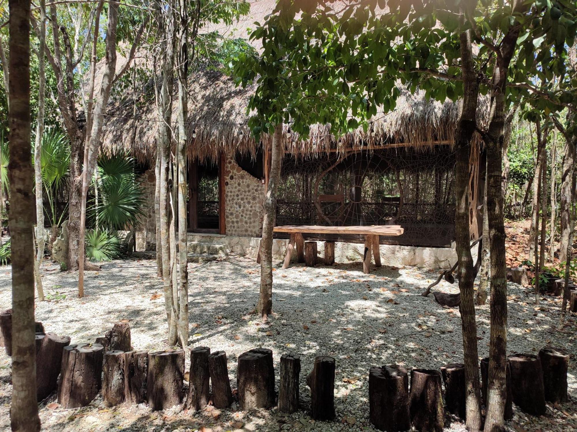 Aldea Maya-Ha Cabanas Con Cenotes Puerto Morelos Buitenkant foto